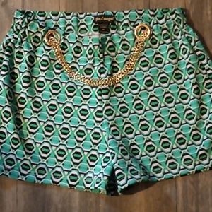 Women's  Boutique 2X shorts